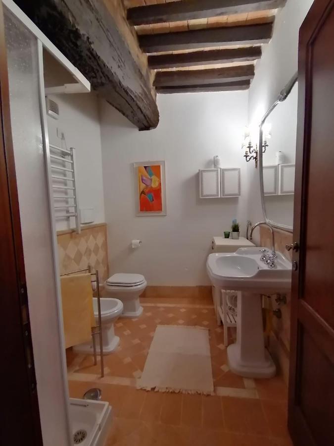 Casa Vacanze Carducci San Casciano dei Bagni Exteriör bild