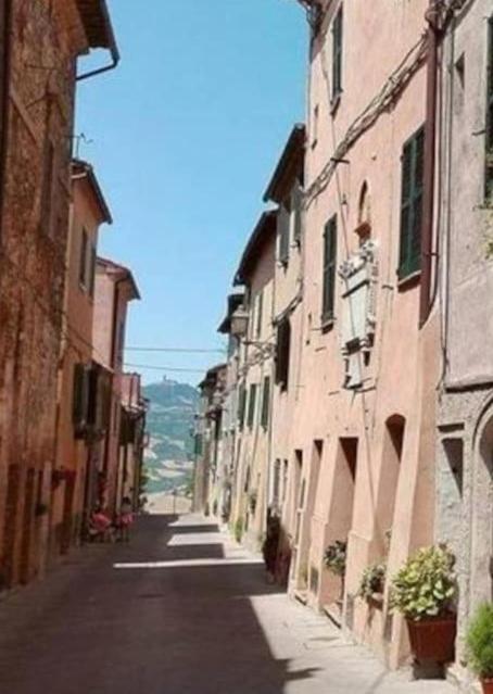 Casa Vacanze Carducci San Casciano dei Bagni Exteriör bild